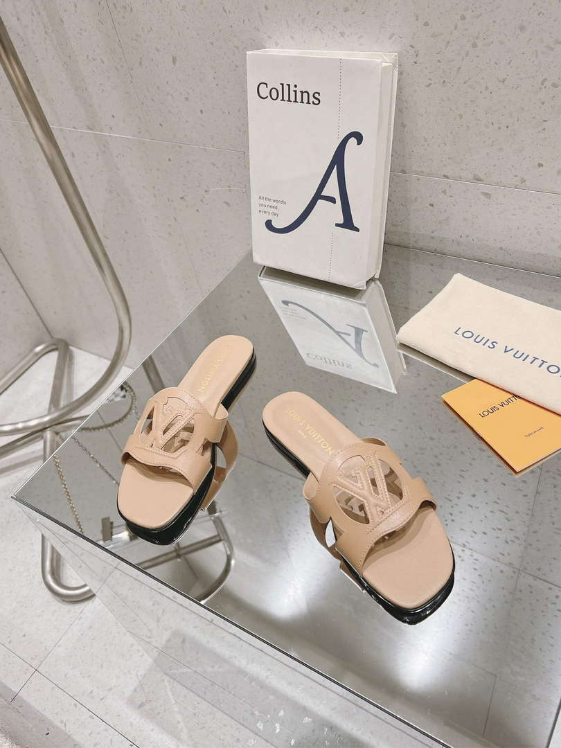 LV 1ABP20 Louis Vuitton LV Isola Flat Mules L66403