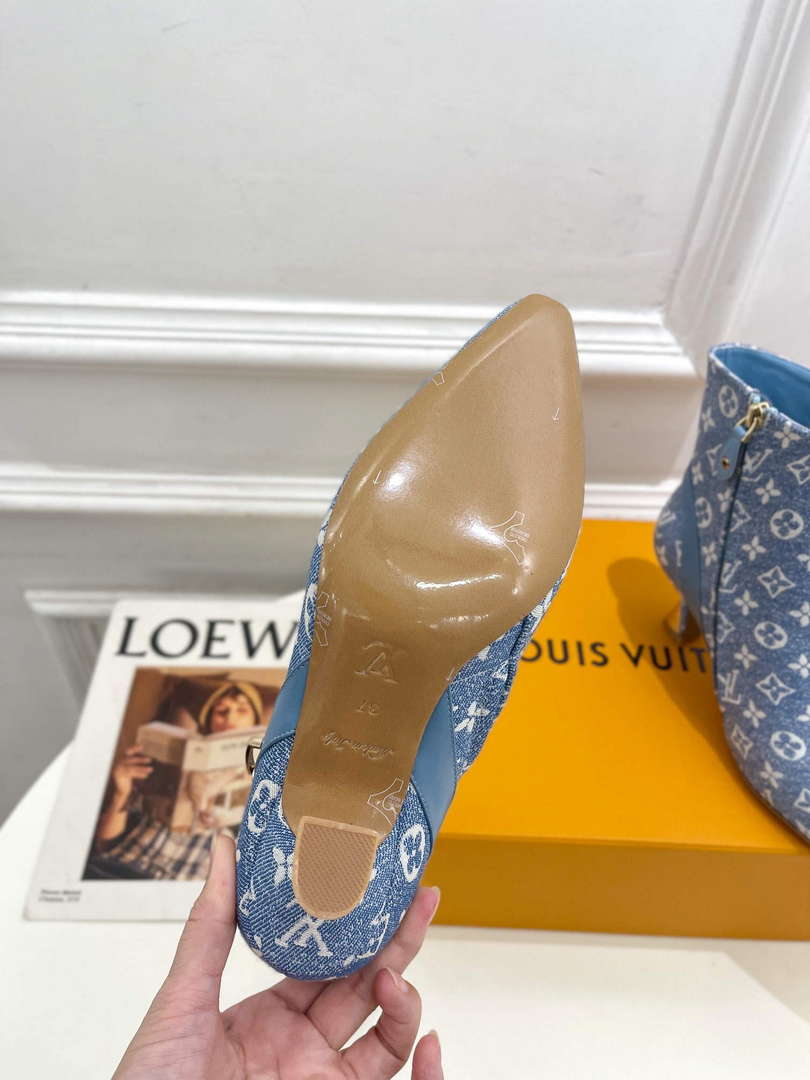LV 1ACAKQ Louis Vuitton Women’s Shoes Sparkle Ankle Boots L75204