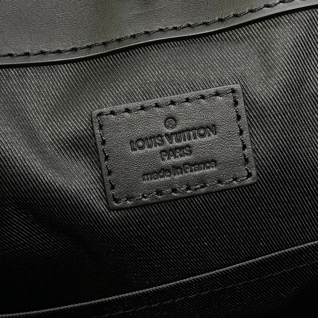 LV M21865 Louis Vuitton Sac Plat 24H Tote Bag Embossed Taurillon Monogram cowhide leather