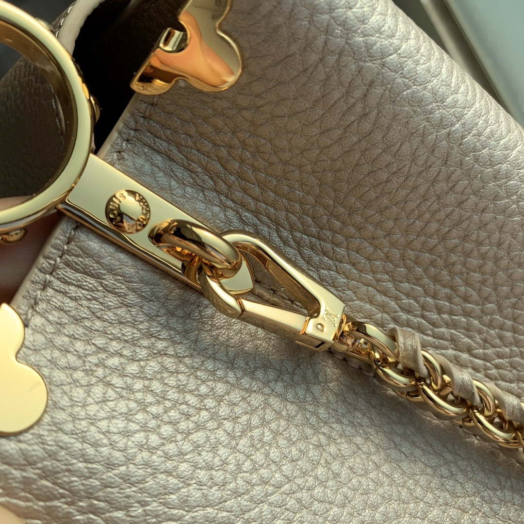 LV M22436 Louis Vuitton Capucines Mini Handbag Griotte Pearlescent khaki