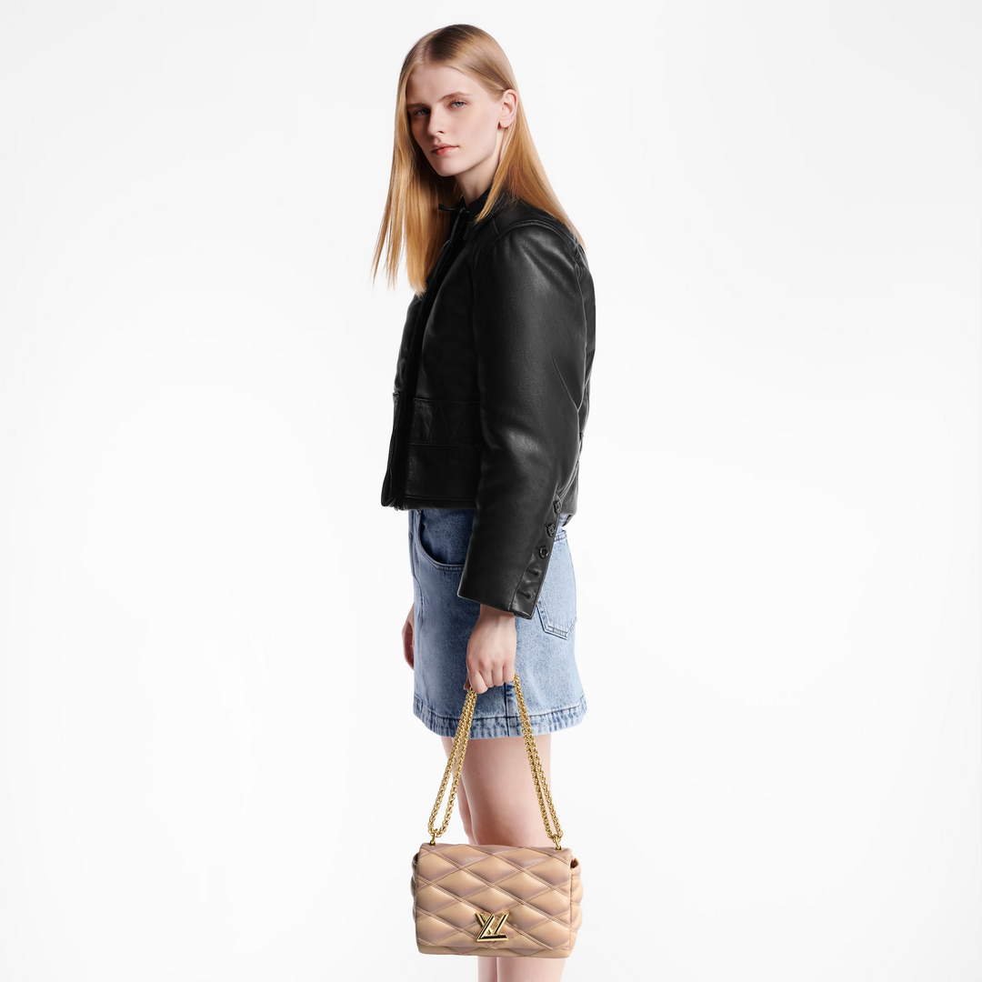 LV M23568 Louis Vuitton GO-14 MM Bag Beige Rose Lv M23568 Louis Vuitton Go 14 Mm Bag Beige Rose