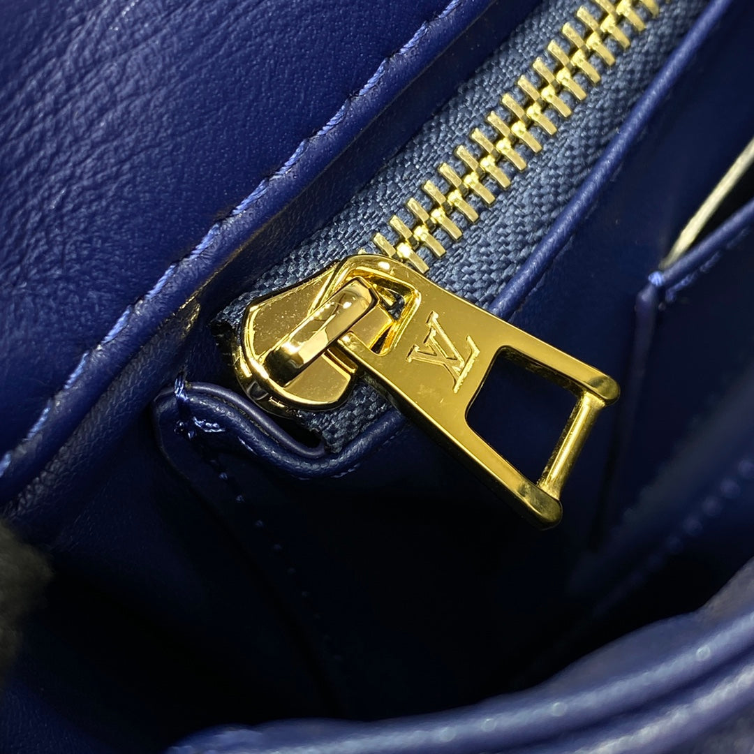 LV M23682 Louis Vuitton GO-14 MM Bag Bleu Marine Lv M23682 Louis Vuitton Go 14 Mm Bag Bleu Marine