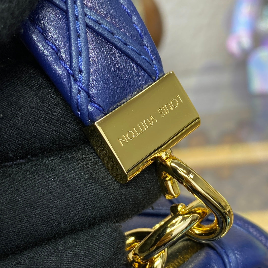 LV M23682 Louis Vuitton GO-14 MM Bag Bleu Marine Lv M23682 Louis Vuitton Go 14 Mm Bag Bleu Marine