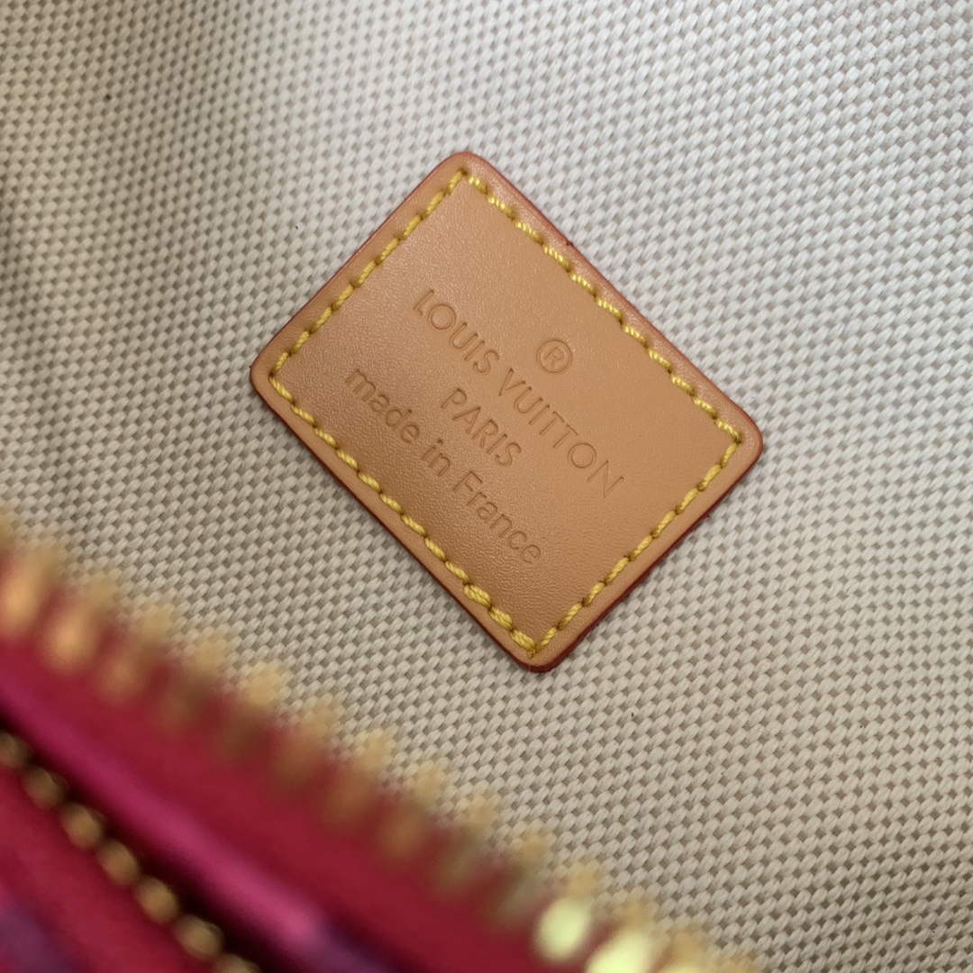 LV M24987 Louis Vuitton Rush Bumbag Pink Lv M24987 Louis Vuitton Rush Bumbag Pink