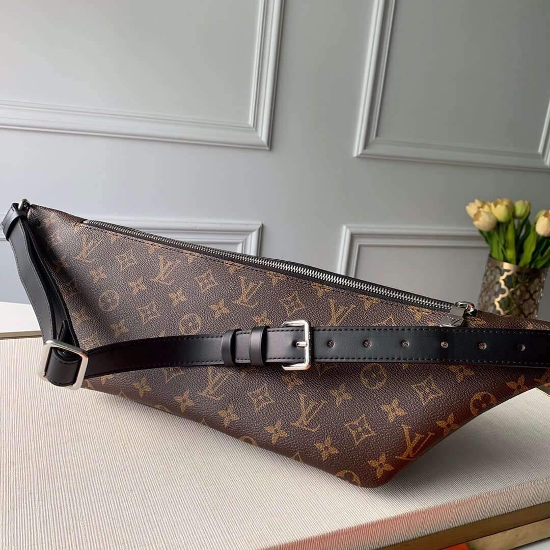 LV M45337 Louis Vuitton Classic BUMBAG Belt Bag Monogram Lv M45337 Louis Vuitton Classic Bumbag Belt Bag Monogram