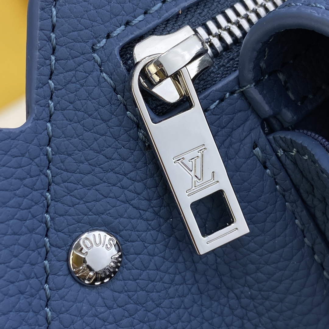LV M57081 Louis Vuitton Takeoff Slingbag Navy blue