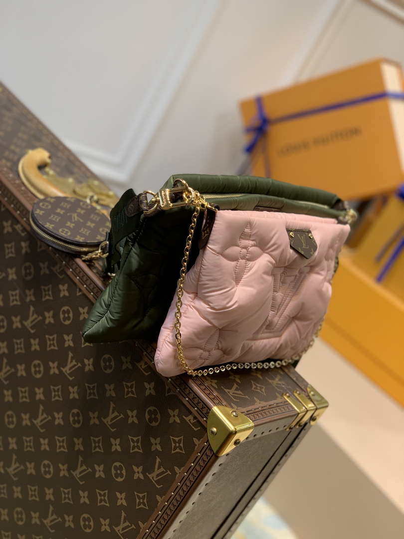 LV M58977 Louis Vuitton Maxi Multi Pochette Accessoires Bag M58980 Green and Pink