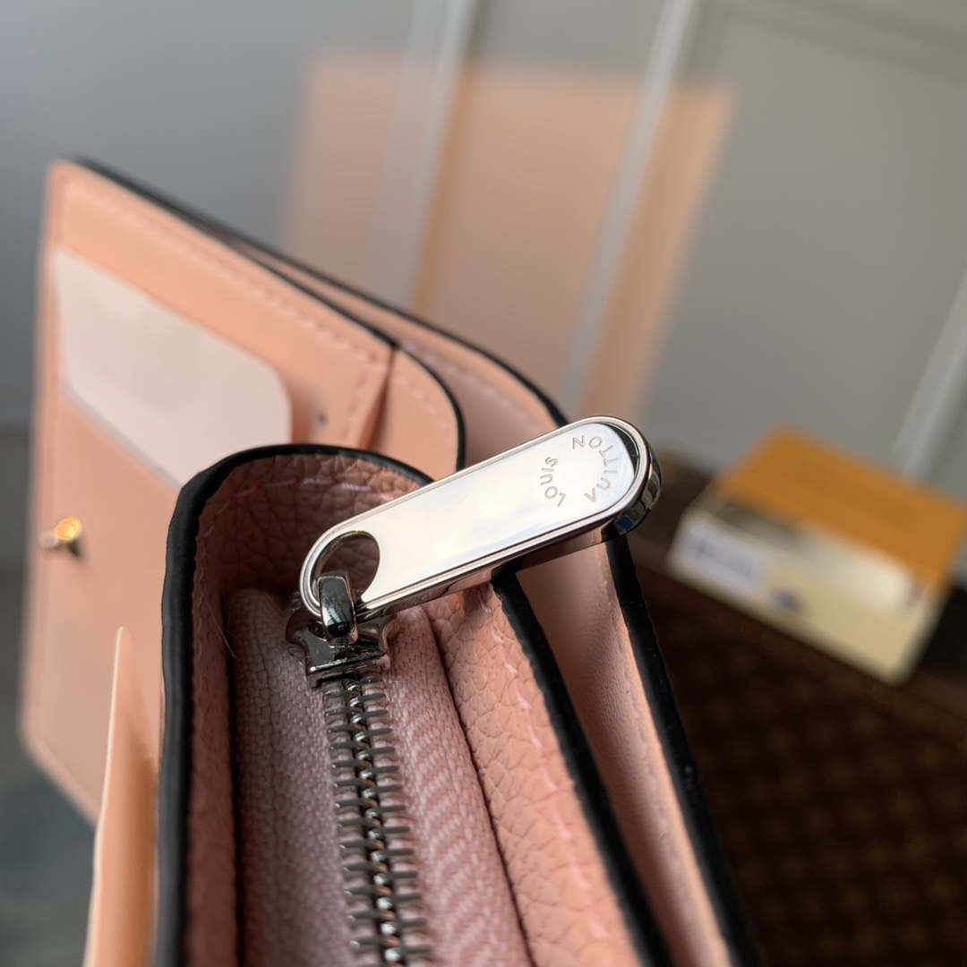 LV M82758 Louis Vuitton Cléa Wallet Mahina Pink