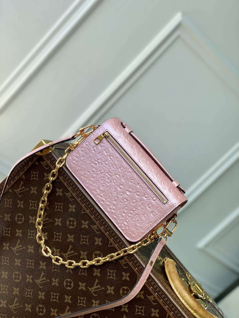 LV N85902 Louis Vuitton Pochette Métis East West Bag Ostrich leather Pink Glaze