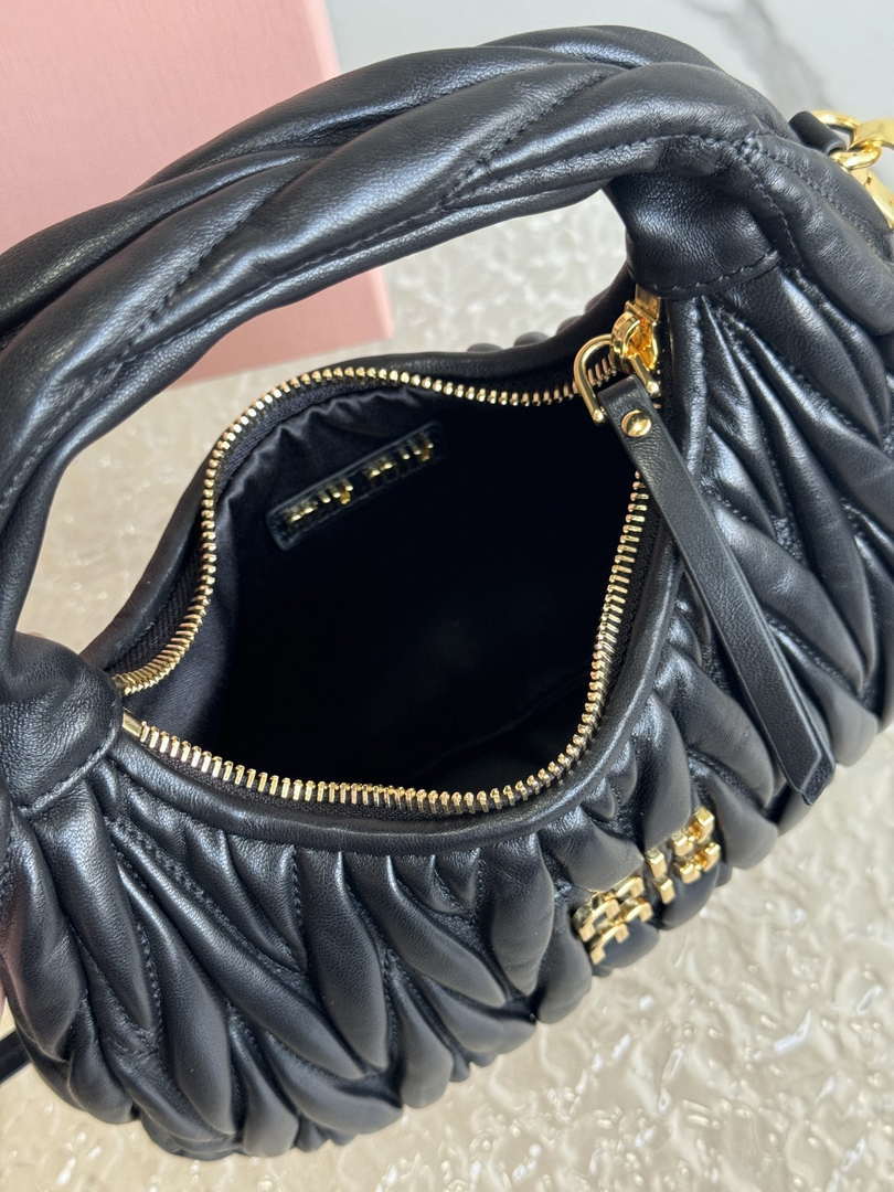 MiuMiu 5BC125 Small Matelassé nappa leather handbag Black