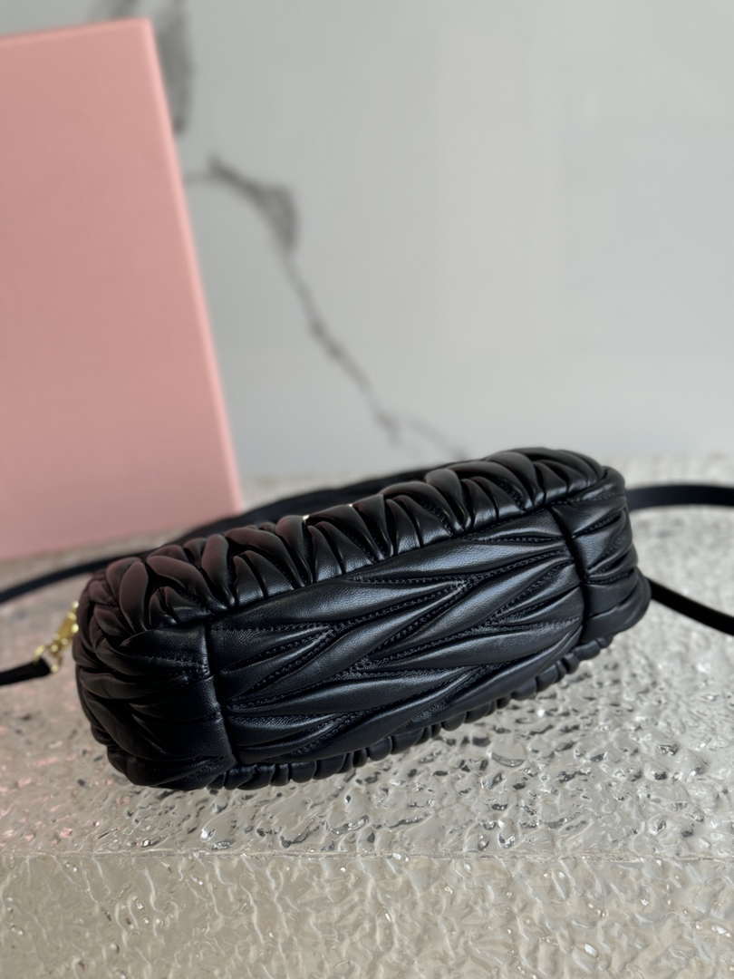 MiuMiu 5BC125 Small Matelassé nappa leather handbag Black