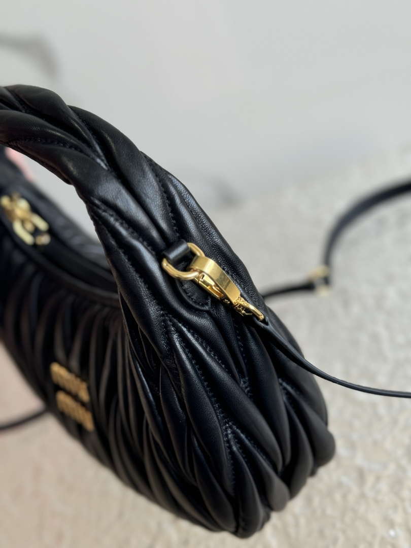 MiuMiu 5BC125 Small Matelassé nappa leather handbag Black