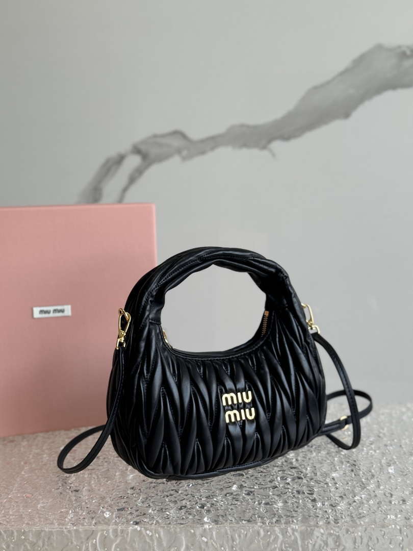 MiuMiu 5BC125 Small Matelassé nappa leather handbag Black