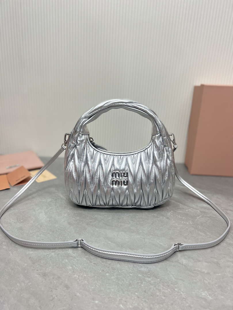MiuMiu 5BC125 Small Matelassé nappa leather handbag Silver