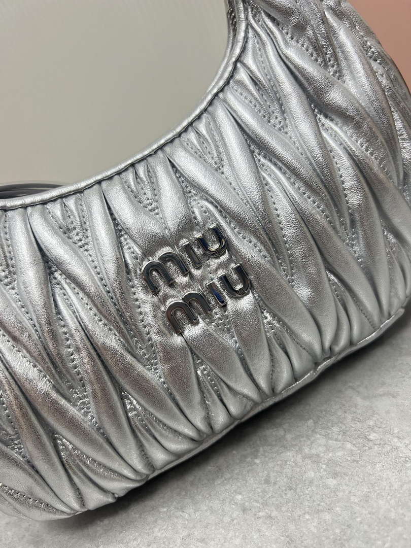 MiuMiu 5BC125 Small Matelassé nappa leather handbag Silver