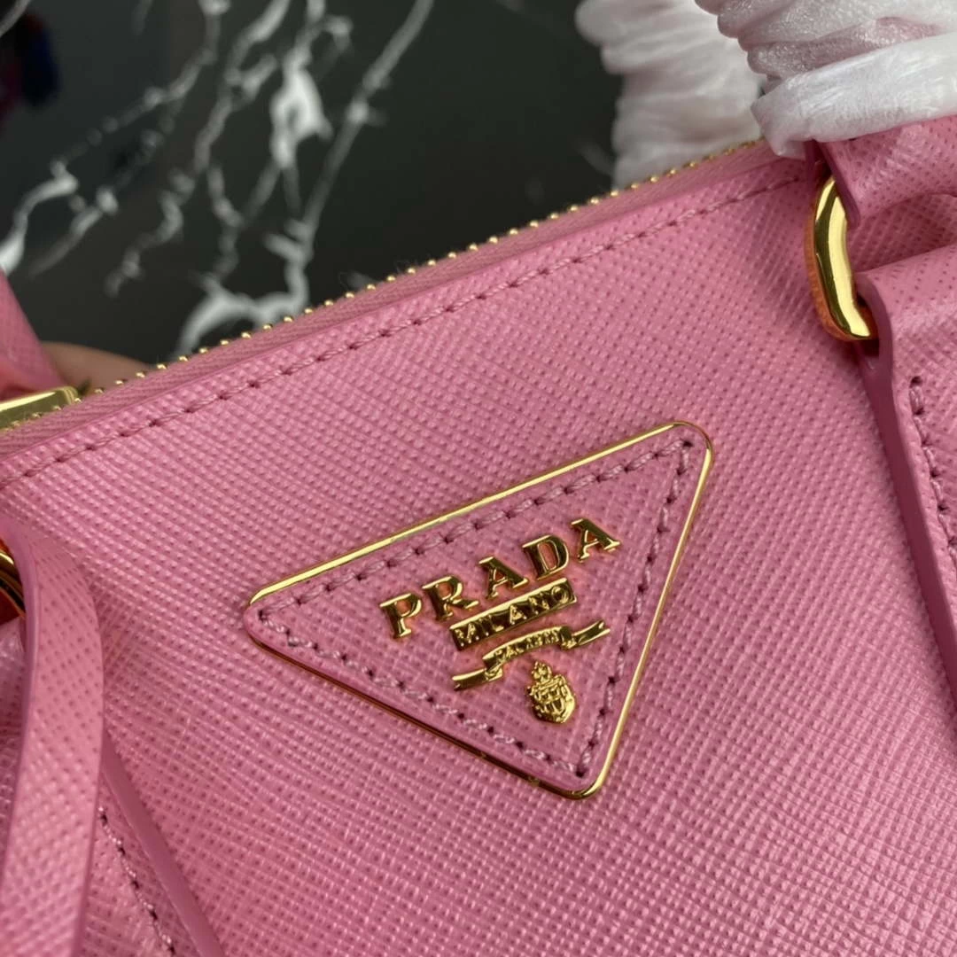 Prada 1BA906 Prada Galleria Saffiano leather mini-bag Pink