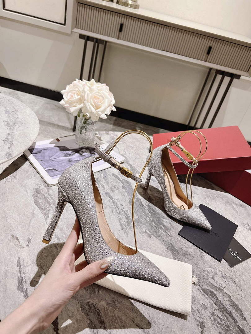 Valentino Women’s Full Diamond Shoes 100mm V75465
