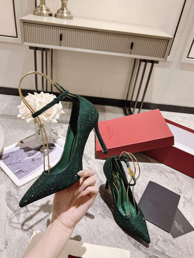 Valentino Women’s Full Diamond Shoes 100mm V75469