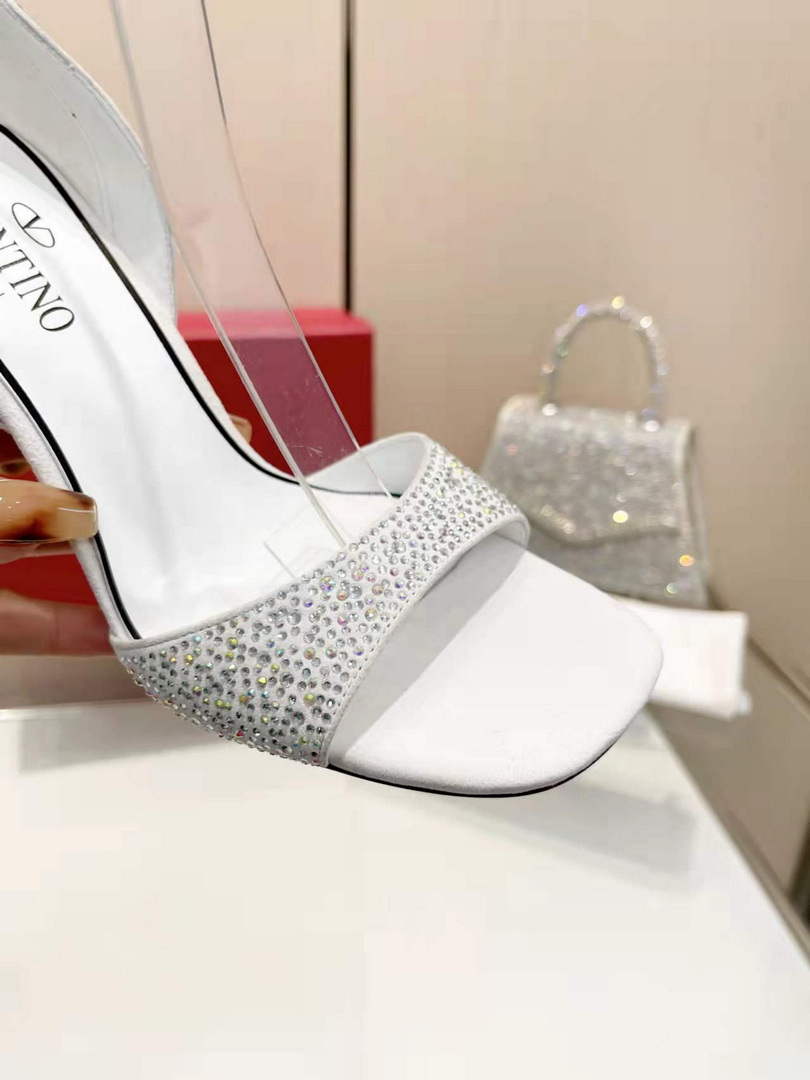 Valentino Women’s Full Diamond Shoes 95mm V75472
