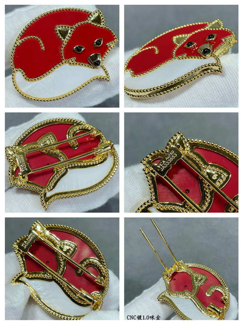 Van Cleef & Arpels Lucky Animals Fox brooch VCARP9RY00 yellow gold Van Cleef & Arpels Lucky Animals Fox Brooch Vcarp9Ry00 Yellow Gold