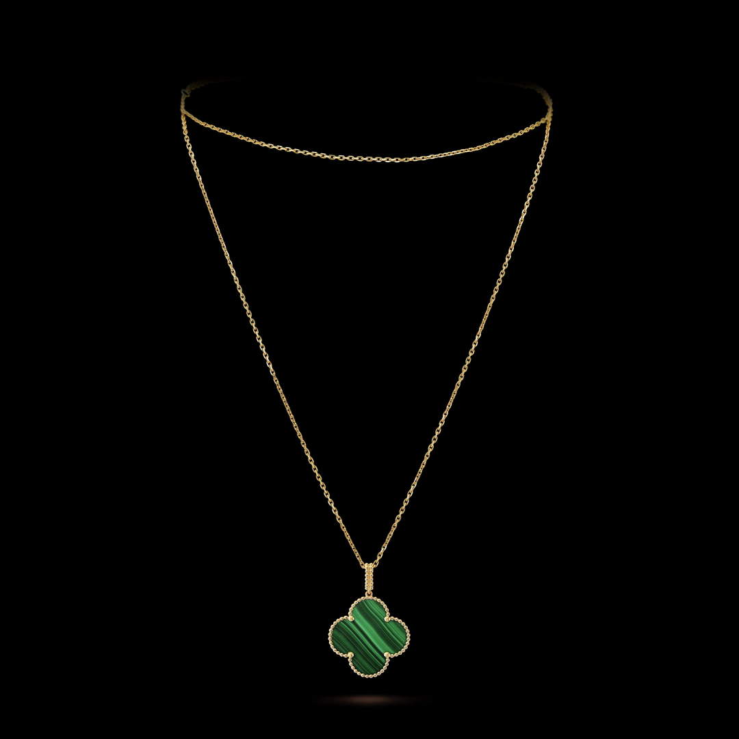 Van Cleef & Arpels Magic Alhambra long necklace 1 motif VCARO3MG00 yellow gold Van Cleef & Arpels Magic Alhambra Long Necklace 1 Motif Vcaro3Mg00 Yellow Gold