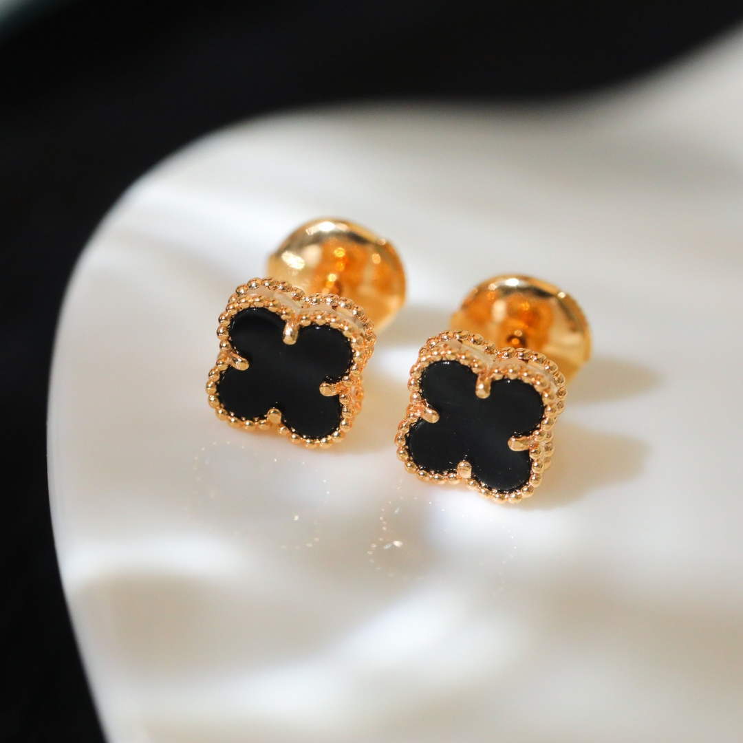 Van Cleef & Arpels Sweet Alhambra earrings VCARA44900 rose gold