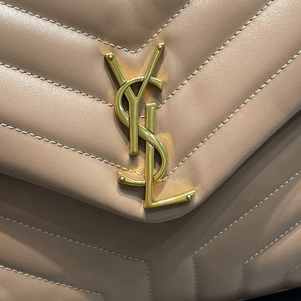 YSL 574946 Saint Laurent Loulou Medium Bag In in Matelasse “Y” Leather Nude Pink