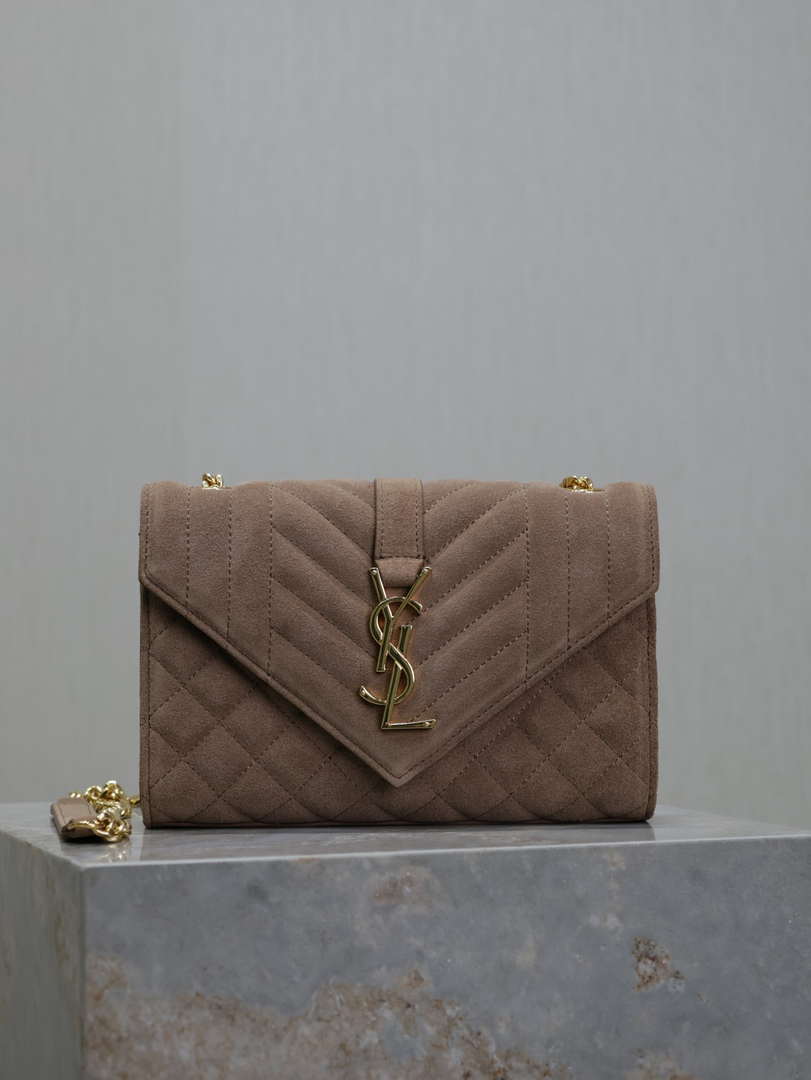 YSL 600195 Envelope Small In Quilted Pink Suede Leather