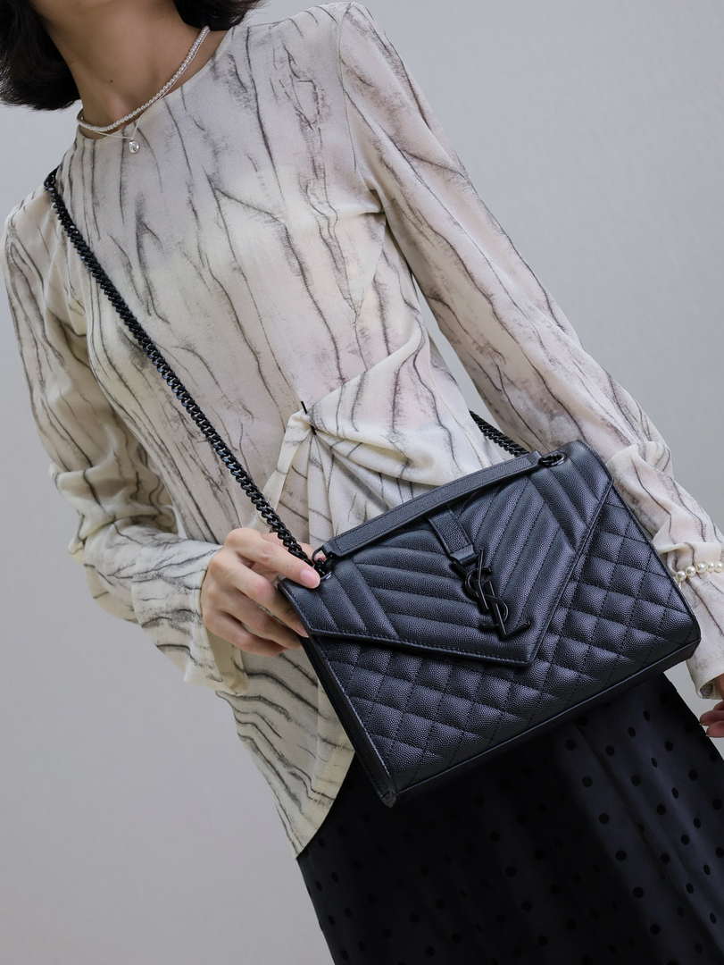 YSL 620280 Envelope Chain Wallet In Mix Matelassé Grain De Poudre Embossed Leather Black with Black Hardward